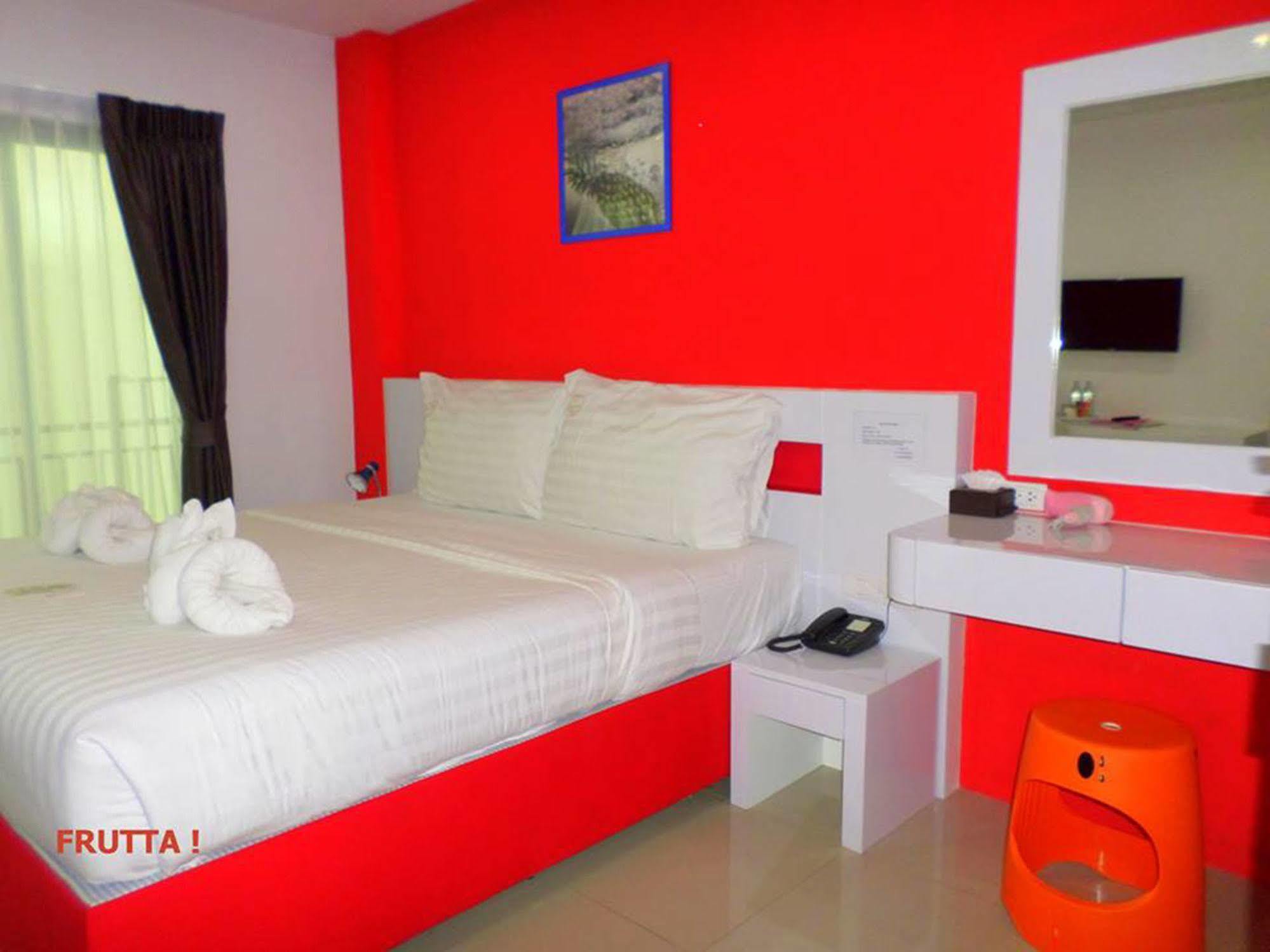 The Frutta Boutique Hotell Patong Eksteriør bilde